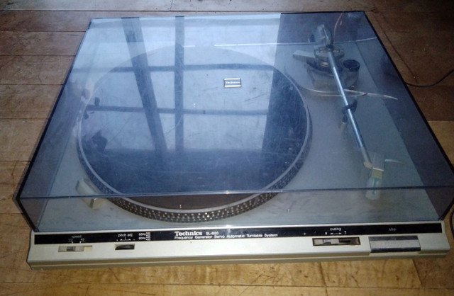 Technics turntable in Stereo Systems & Home Theatre in Truro - Image 2