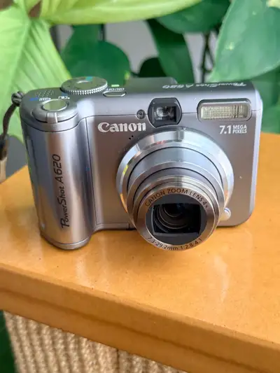 Canon PowerShot A620 Digital Camera – With Case & SD Card, View more