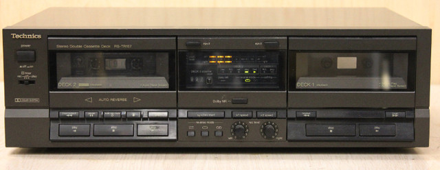 Technics Dual Cassette Deck RS-TR157 in Stereo Systems & Home Theatre in St. Catharines