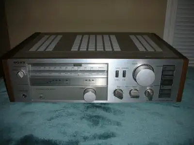 VINTAGE SONY AM/FM STEREO RECEIVER, View more