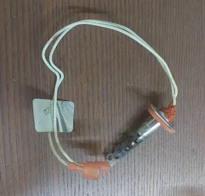 NTI Boiler Hot Surface Igniter Kit – OEM Part 6008270801 Condition: Used – Tested and Fully Function...