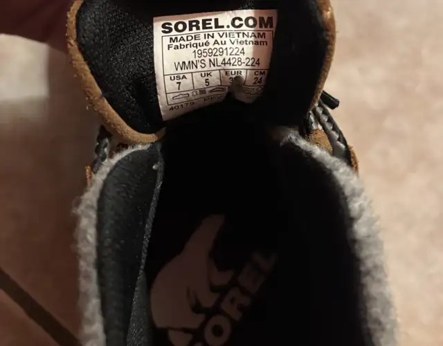 Bottes d’hiver SOREL pour femmes  in Women's - Shoes in Longueuil / South Shore - Image 7