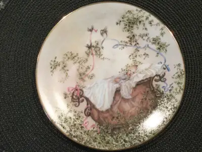 For either a boy or a girl Baby Plate Can write baby’s name on the back with date of birth Display p...