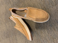 Timberland Boat Shoes sz 8.5-9 (light brown)