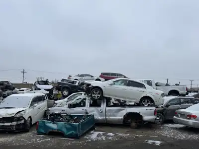 Call 4038357218 we pay top $$$ cash on the spot for unwanted cars, junk cars, scrap cars, damage car...