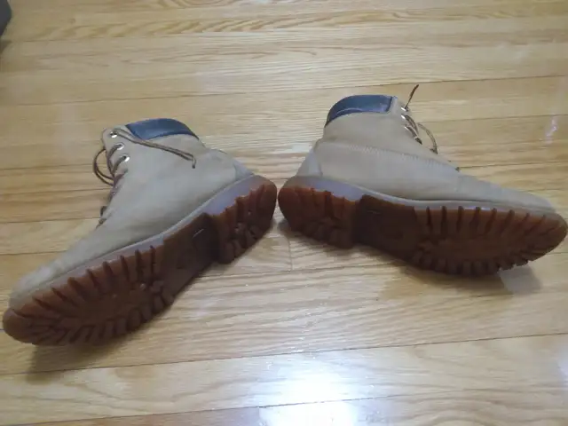 Size US 8.5 Vintage Women's Leather/Suede Timberland Boots Wheat in Women's - Shoes in City of Toronto - Image 10