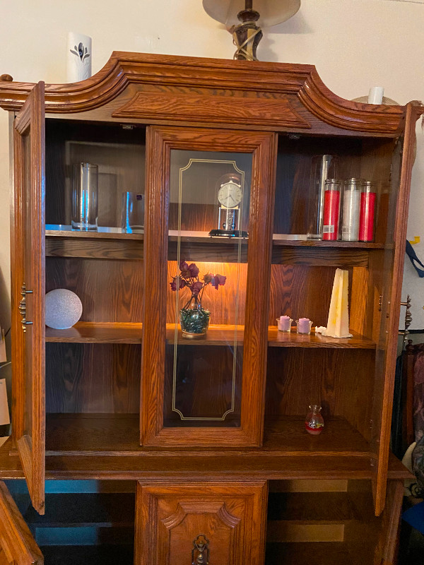 China & hutch. Hutches & Display Ottawa Kijiji
