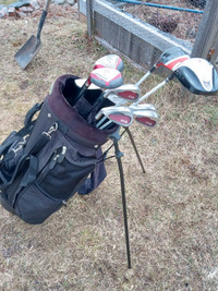 Left hand golf clubs 