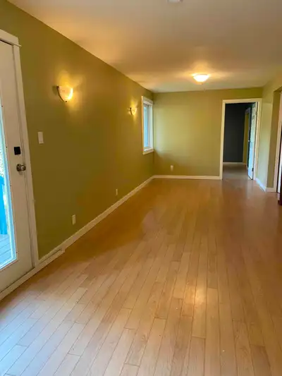 Quiet Neighbourhood Suite For Rent - Castlegar