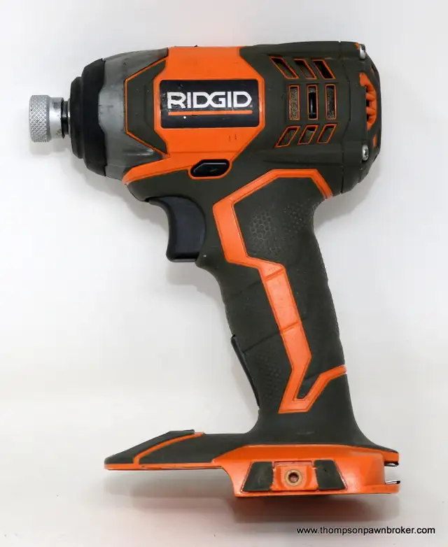 RIDGID R86034 18V IMPACT DRIVER (TOOL ONLY) in Other in Hamilton - Image 2