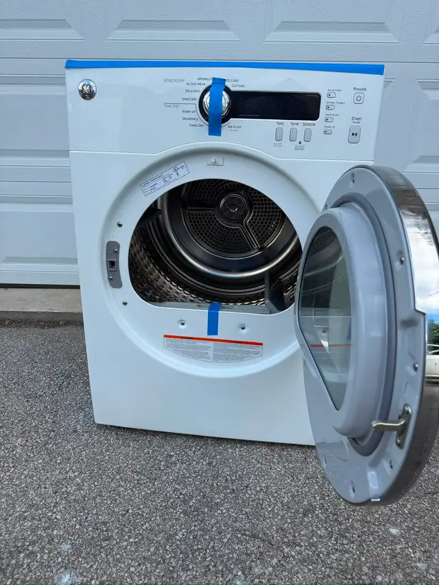 24” GE ELECTRIC DRYER FRONT LOAD STACKABLE  in Washers & Dryers in City of Toronto - Image 3