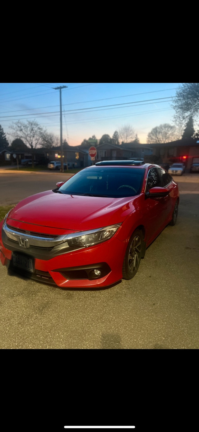Honda Civic in Cars & Trucks in Hamilton