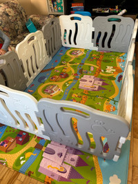 Baby playpens