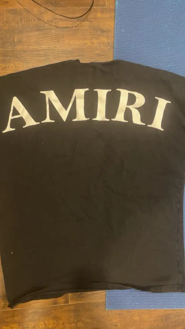 Amiri Tee in Men's in Oshawa / Durham Region - Image 3