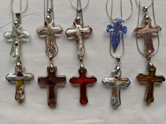 Murano Glass Pendants on Leather or Silver Chains $7 to $24 in Jewellery & Watches in Oakville / Halton Region - Image 3