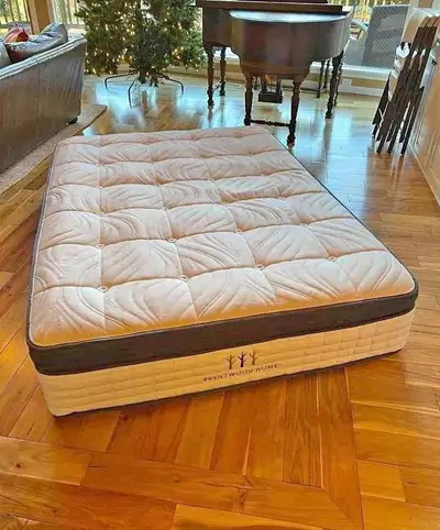 BIG OFFER!!! Brand new queen size mattress for sale, View more