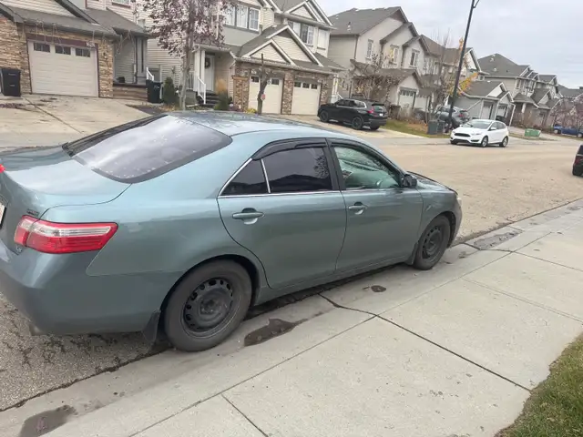 Toyota Camry 2008606394255494369283