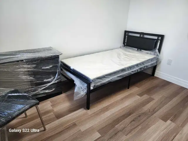Room rent near York University  in Room Rentals & Roommates in City of Toronto - Image 6