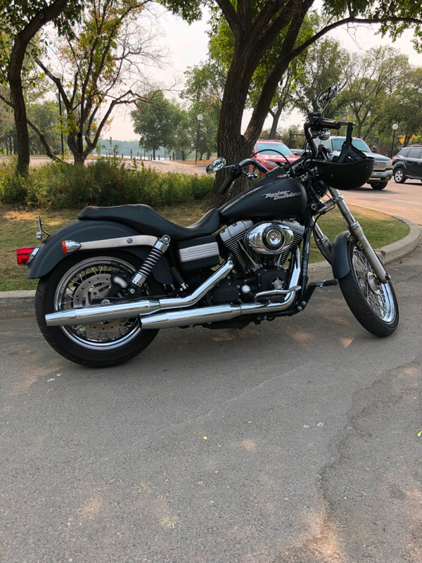 2008 Harley Dyna Street Bob - Great Condition in Street, Cruisers & Choppers in Regina - Image 2