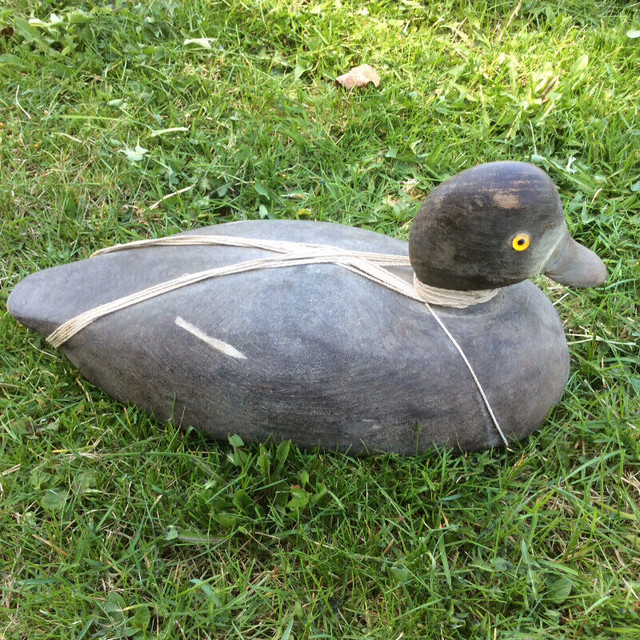 Vintage Wooden Duck Decoy in Arts & Collectibles in Ottawa - Image 3
