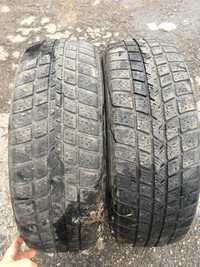 2 pneus d'hiver usager!GoodYear 205/60R16