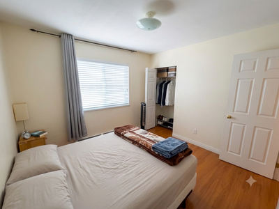 Available immediately! A bright, clean, and spacious private room located on the second floor of a b...