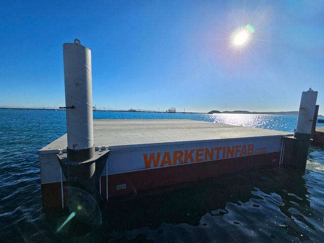 BARGES WARKENTIN FAB in Other in Delta/Surrey/Langley