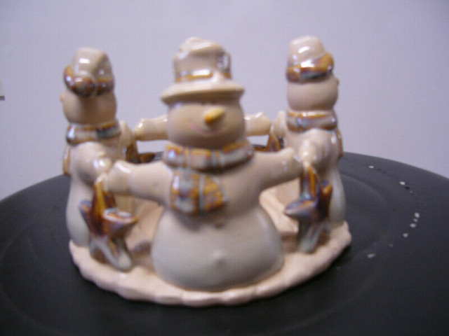 SNOWMEN PILLAR CANDLE HOLDER in Arts & Collectibles in Dartmouth - Image 2