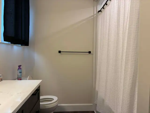 Bright & Quiet Main Floor Unit in Recently Built Triplex in Long Term Rentals in Pembroke - Image 10