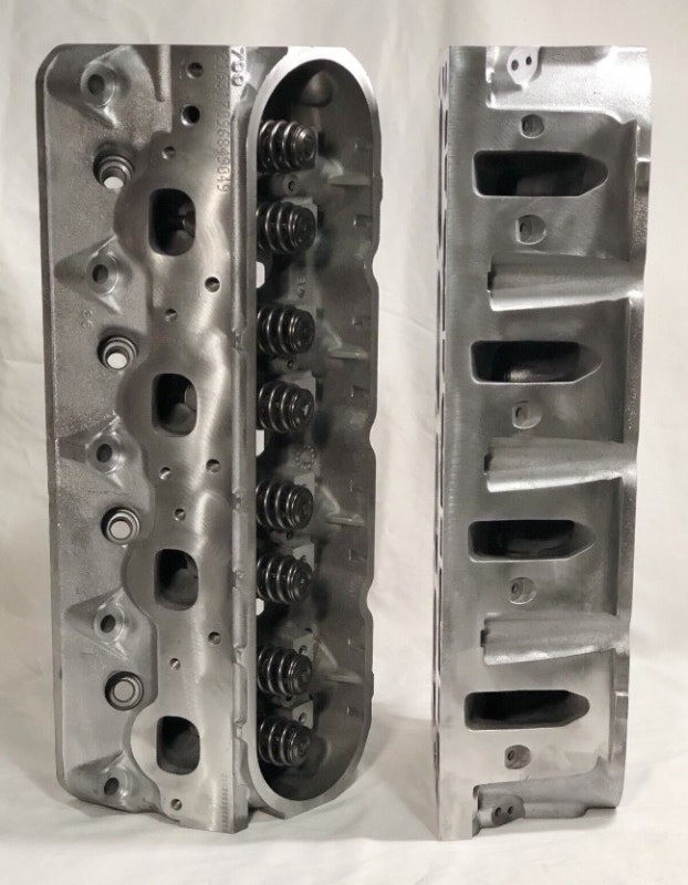 799 Cathedral Port LS1 + L33 Cylinder Heads Engine & Engine Parts