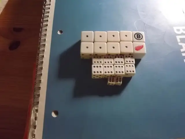 25 DICE BUNDL DEAL INCL.10PAIRS:BACKGAMMON,BOARD GAMES,CRAPS,ETC in Toys & Games in City of Toronto - Image 4