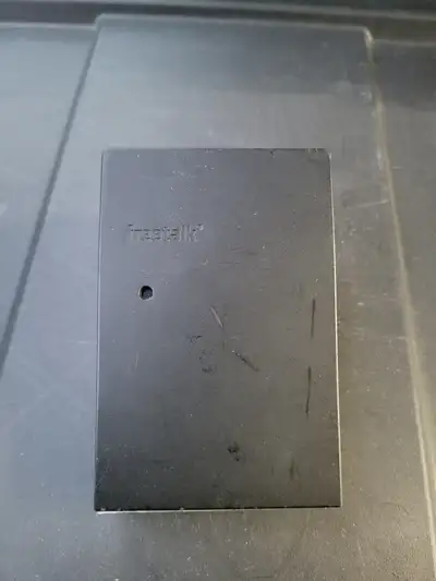 This Freetalk TALK-1220 VoIP adapter is a reliable, pre-owned networking device designed to connect...