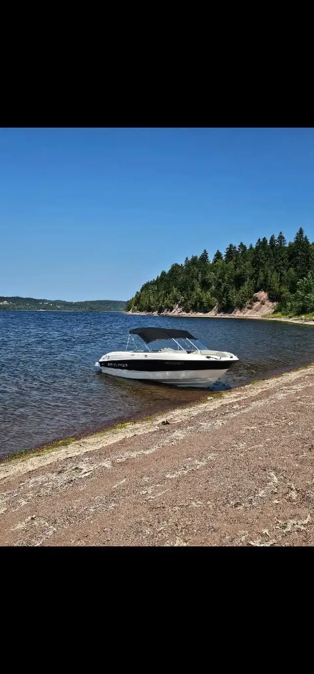 bayliner boat in Powerboats & Motorboats in Saint John - Image 2
