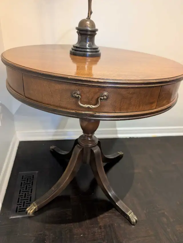 Antique Solid Wood Round Side Table in Other Tables in City of Toronto - Image 6