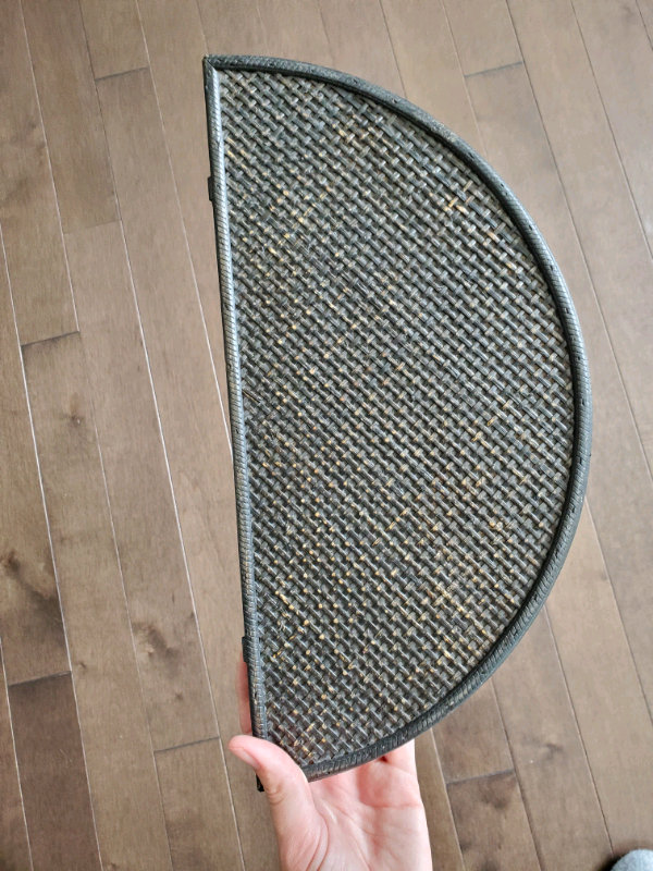 Decorative wall shelf63893270577027124