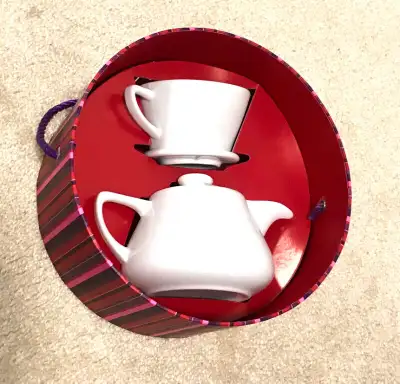 Brand NEW Ceramic Coffee/Tea Dripper & Carafe Set from Chapters, View more