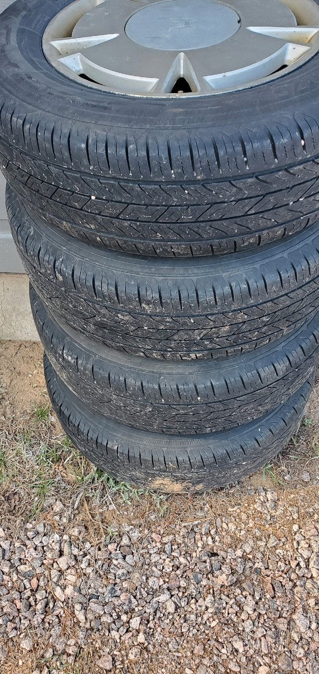 205/65 R15 Honda rims/tires !!! in Tires & Rims in North Bay - Image 3