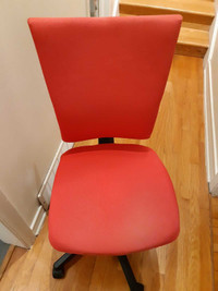 Office chair / Chaise de Bureau