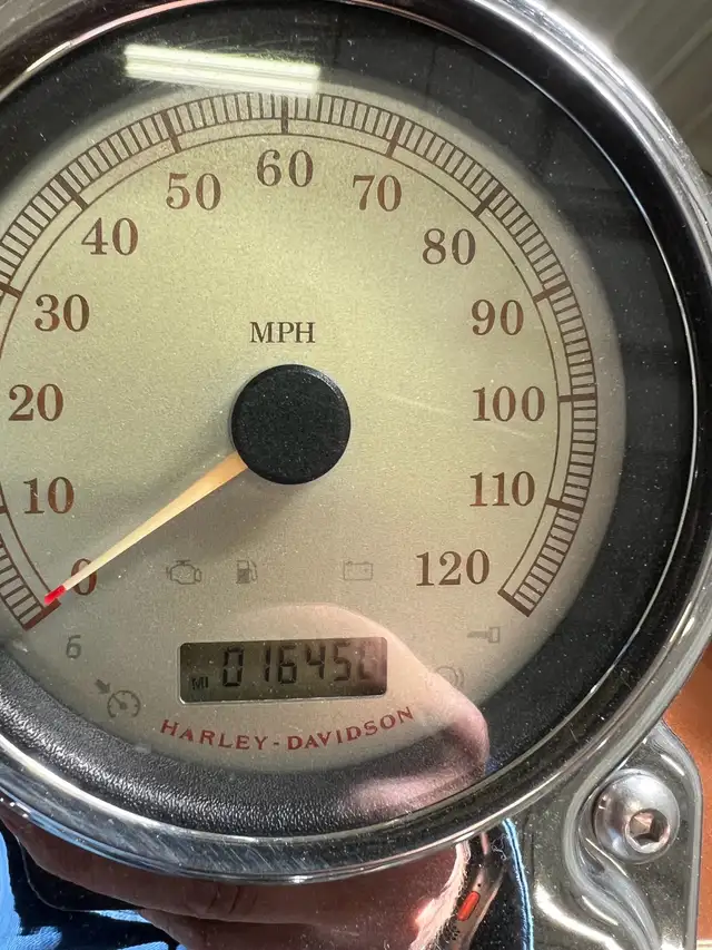 Harley Davidson for sale in Street, Cruisers & Choppers in Saskatoon - Image 3