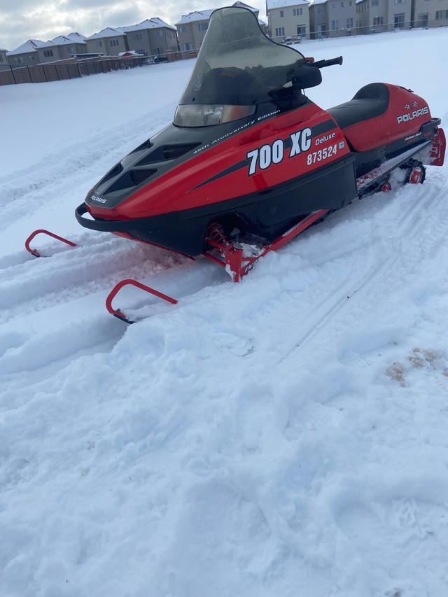 2000 Polaris xc 700 Deluxe Snowmobiles Barrie Kijiji