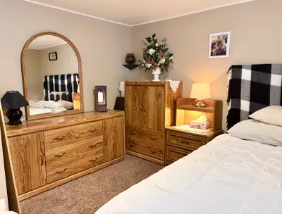1 Private bedroom for rent. Queen size bed. Fully furnished, seperate bathroom with shower. Kitchene...