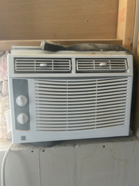 Window Air conditioner units