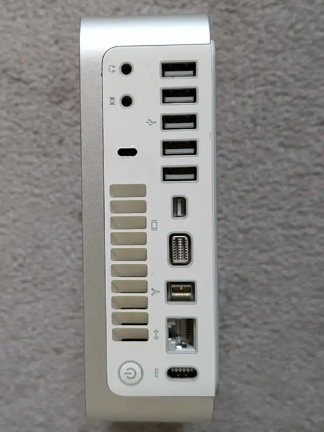 Apple Mac Mini early 2009 in Desktop Computers in Oshawa / Durham Region - Image 4