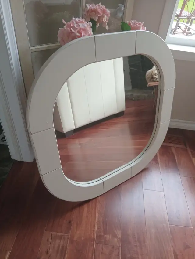 Large Wooden Shabby Chic Mirror in Home Décor & Accents in Calgary - Image 6