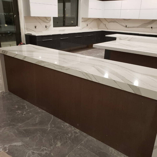 Custom Premium Quartz Countertop, Quartz Backsplash, & Cabinets in Cabinets & Countertops in Oakville / Halton Region - Image 4