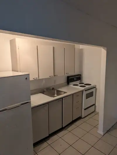 1 bdrm in downtown woodstock