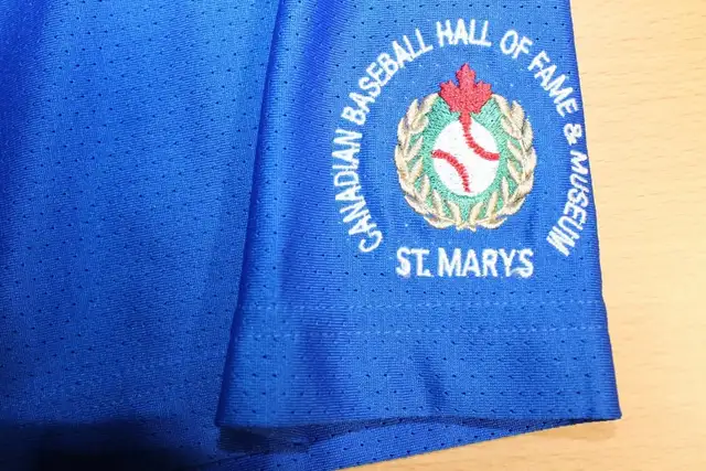 NABF National Amateur Baseball Hall of Fame Jersey Medium in Baseball & Softball in Kitchener / Waterloo - Image 5