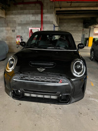 2023 Mini Cooper S, Fully Optioned, Brand New, Lease Takeover