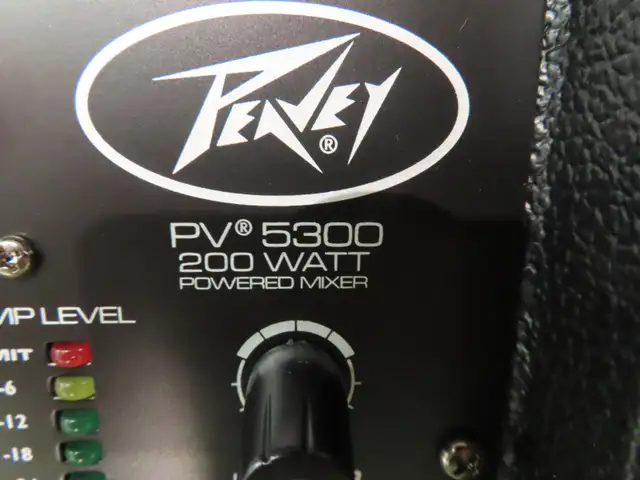 Pevey Powered Mixer PV5300 in Amps & Pedals in Chatham-Kent - Image 3