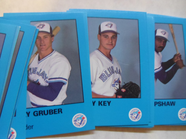 TORONTO BLUE JAYS-Complete Players Safety Sets. in Arts & Collectibles in Oakville / Halton Region - Image 4